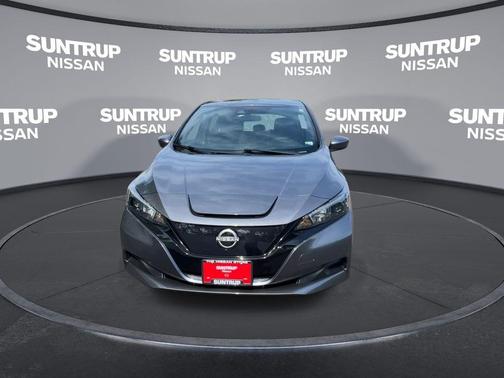 2025 Nissan Leaf S