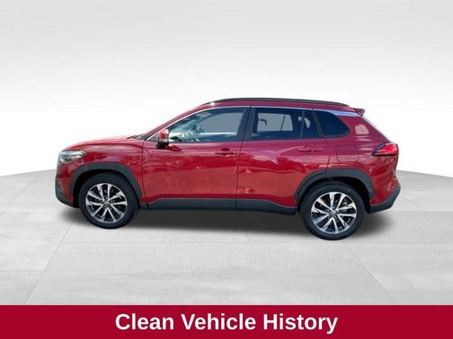 2022 Toyota Corolla Cross XLE