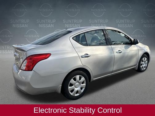 2014 Nissan Versa 1.6 SV
