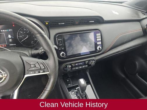 2024 Nissan Kicks SR