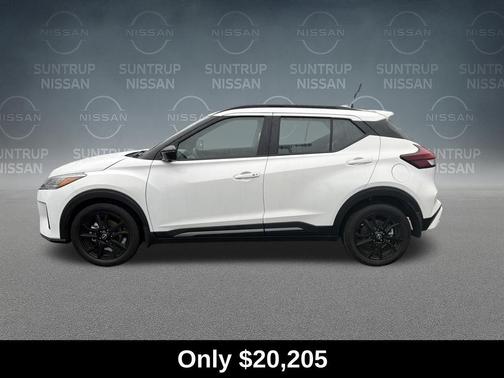 Aspen White 2024 Nissan Kicks SR
