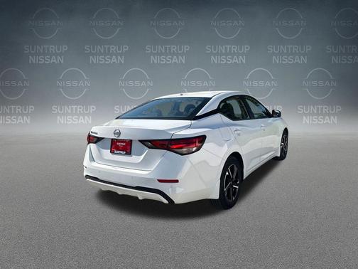 Cloud White 2025 Nissan Sentra SV