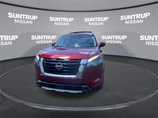 2025 Nissan Pathfinder Platinum