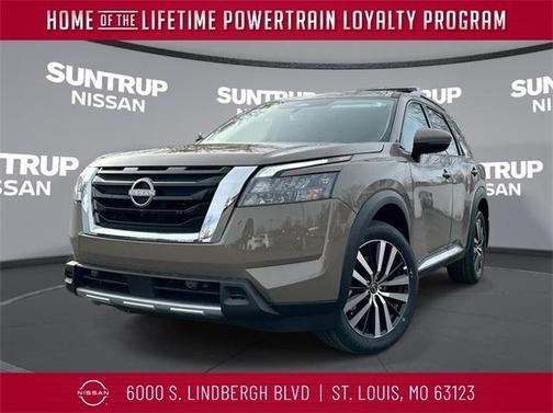 2025 Nissan Pathfinder Platinum