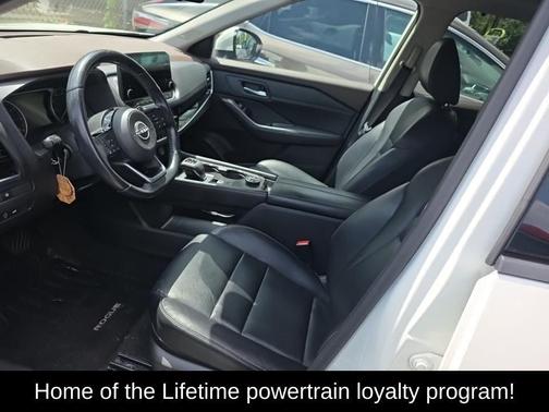 White 2023 Nissan Rogue SL