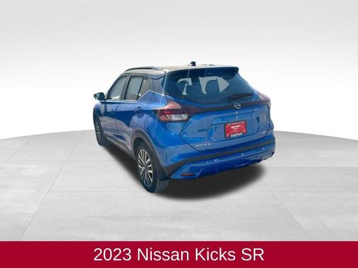 2023 Nissan Kicks SR