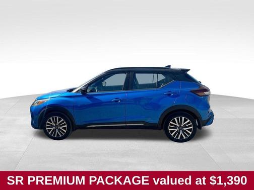 2023 Nissan Kicks SR
