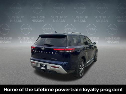 Deep Ocean Blue 2022 Nissan Pathfinder Platinum