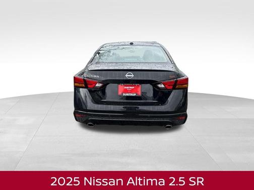 2025 Nissan Altima SR