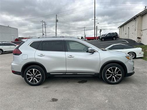 2020 Nissan Rogue SL