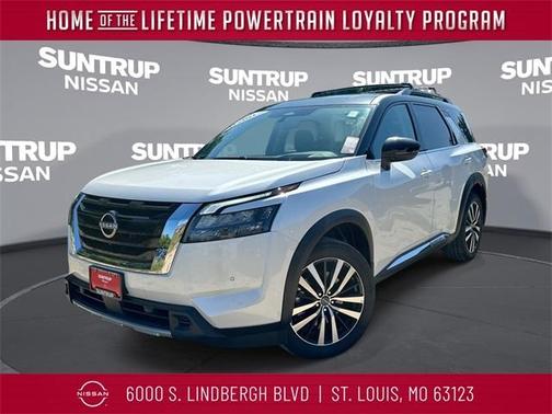 2025 Nissan Pathfinder Platinum
