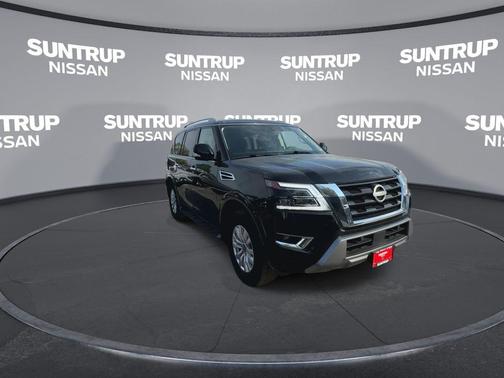 2024 Nissan Armada SV