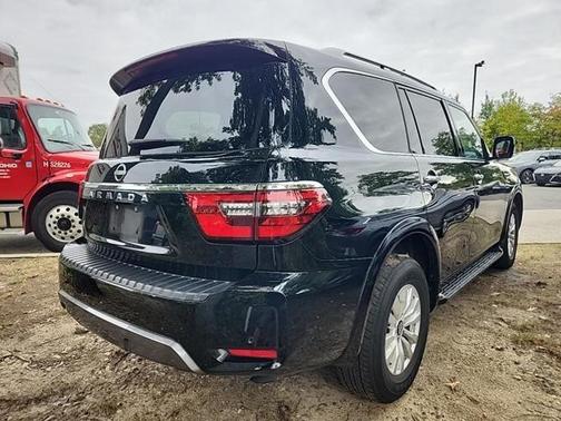 2024 Nissan Armada SV