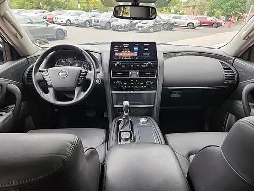 2024 Nissan Armada SV