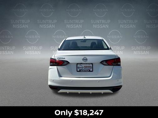 Aspen White 2025 Nissan Versa 1.6 SV