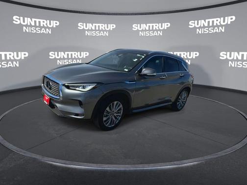 2024 INFINITI QX50 Luxe