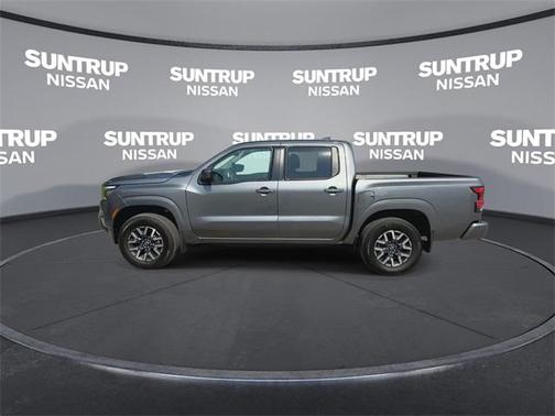 2024 Nissan Frontier SL