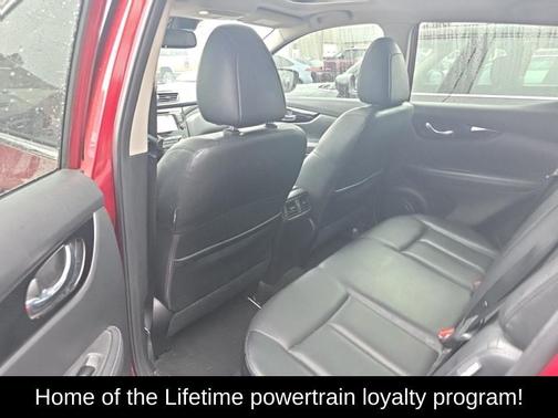 2022 Nissan Rogue Sport SL