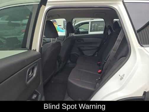 Glacier White 2025 Nissan Rogue S