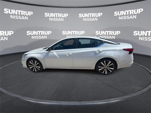 2021 Nissan Altima 2.5 SR