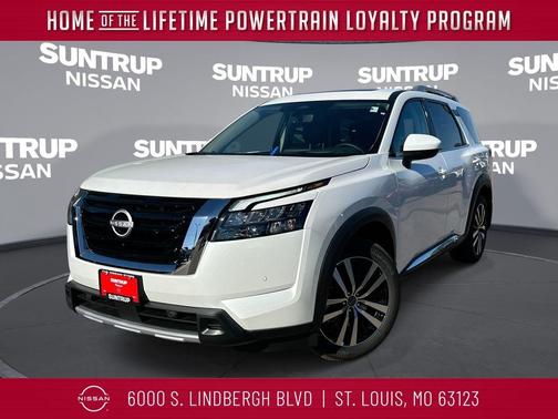 2025 Nissan Pathfinder Platinum