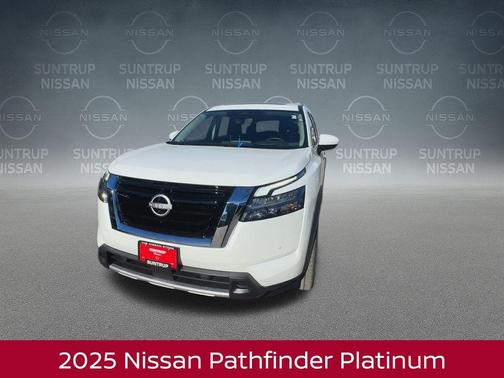 2025 Nissan Pathfinder Platinum