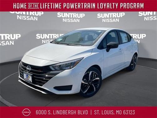 2025 Nissan Versa 1.6 SR