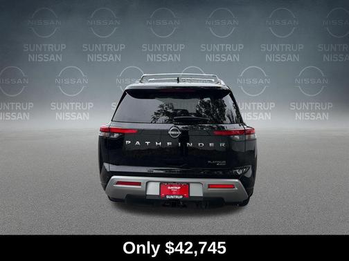 Black 2024 Nissan Pathfinder Platinum