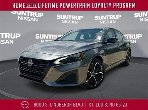2025 Nissan Altima SR
