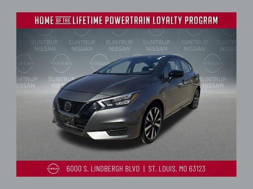 2022 Nissan Versa 1.6 SR