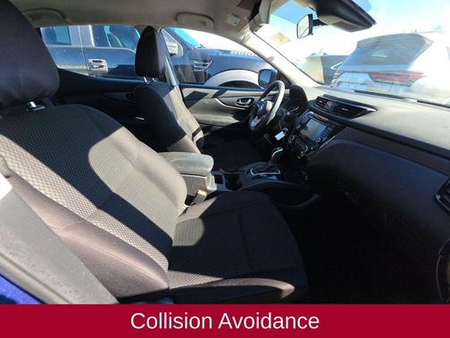 2022 Nissan Rogue Sport S