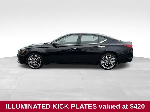 2025 Nissan Altima SL