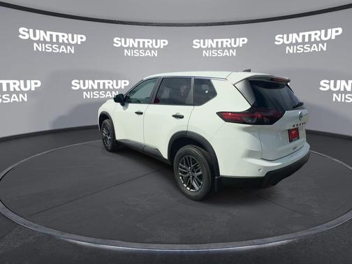 2026 Nissan Rogue S