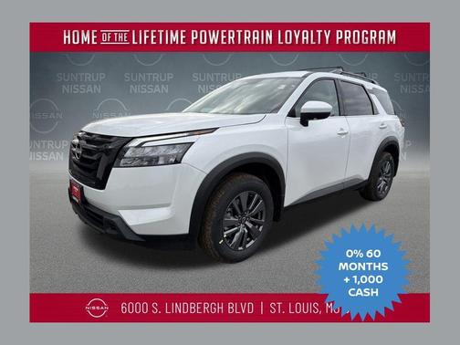 2025 Nissan Pathfinder SV