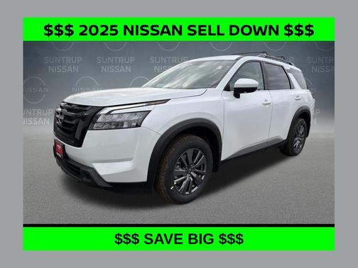 2025 Nissan Pathfinder SV