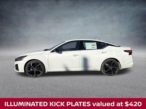 2025 Nissan Altima SR