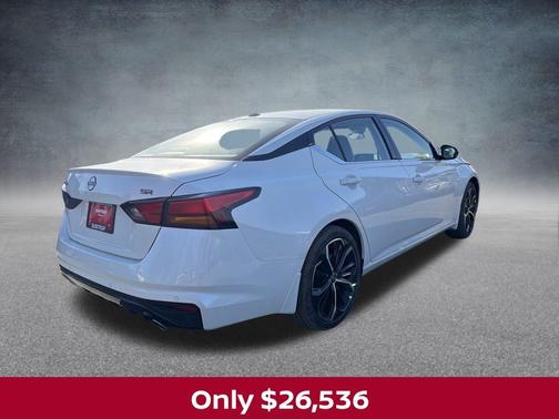 2025 Nissan Altima SR