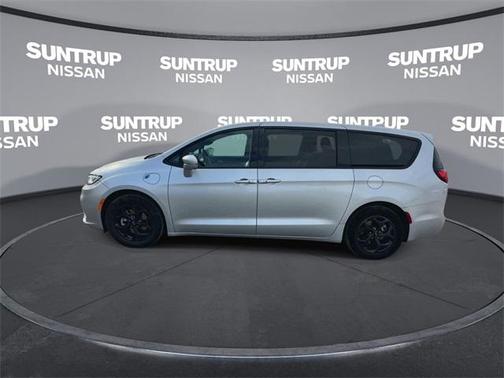 2022 Chrysler Pacifica Hybrid Limited