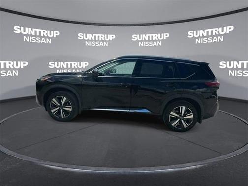 2022 Nissan Rogue SL