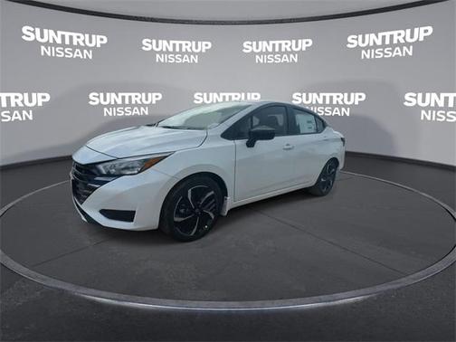 2025 Nissan Versa 1.6 SR