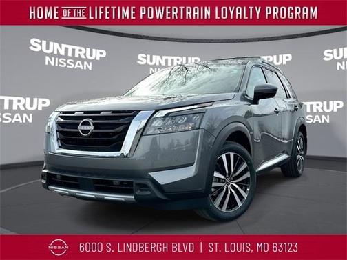 2025 Nissan Pathfinder Platinum