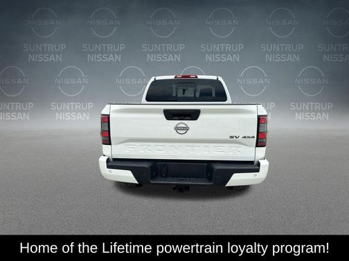 Glacier White 2024 Nissan Frontier SV