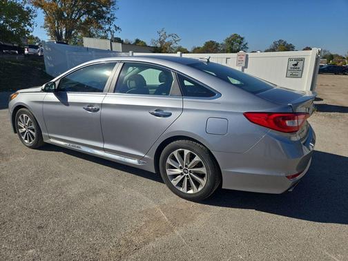 2017 Hyundai SONATA Sport