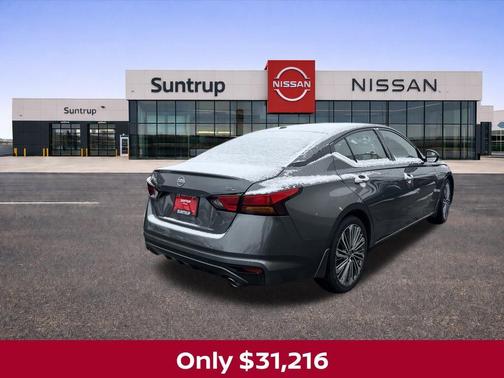 2025 Nissan Altima SL