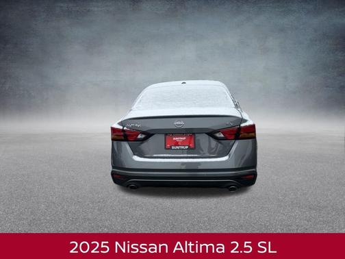 2025 Nissan Altima SL