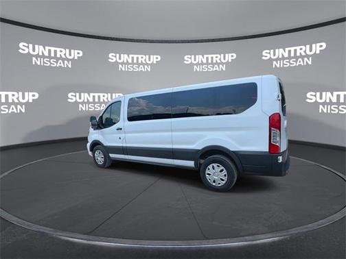 2022 Ford Transit-350 XLT