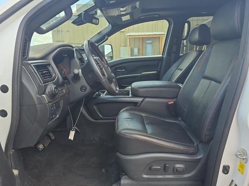 2023 Nissan Titan PRO-4X