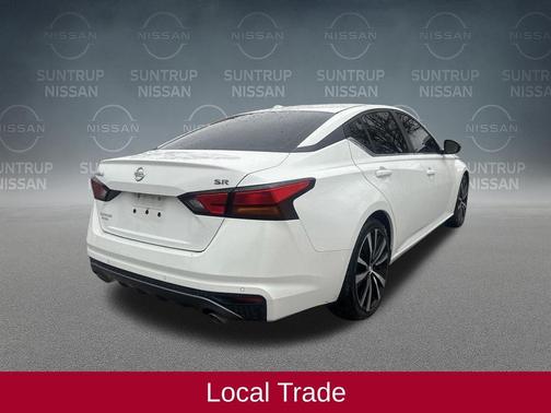 2022 Nissan Altima 2.5 SR