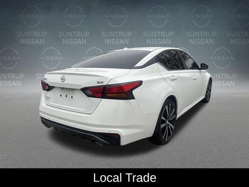 2022 Nissan Altima 2.5 SR