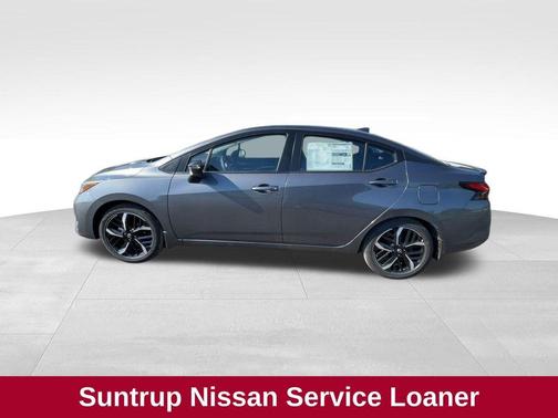 2025 Nissan Versa 1.6 SR